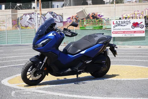 Honda ADV 350 scooter for A2 licence lessons